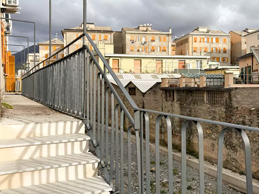 Immagine 13 di Bilocale in affitto  in Via Chiaravagna 17 a Genova