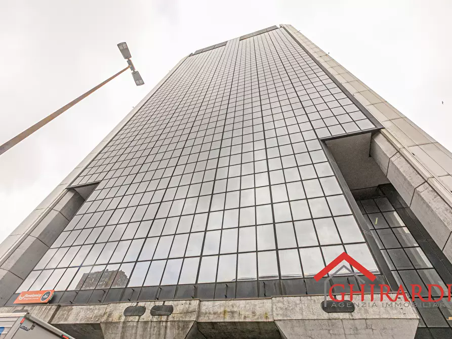 Immagine 35 di Ufficio in affitto  in VIA DE MARINI 1 a Genova