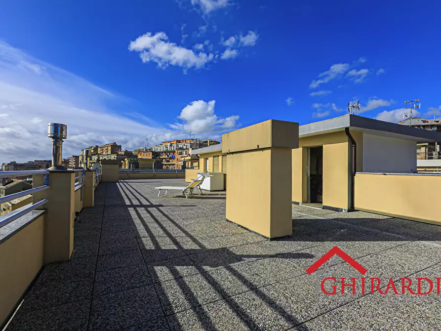 Immagine 39 di Bilocale in vendita  in Piazza Silvio Arrivabene 7a a Genova