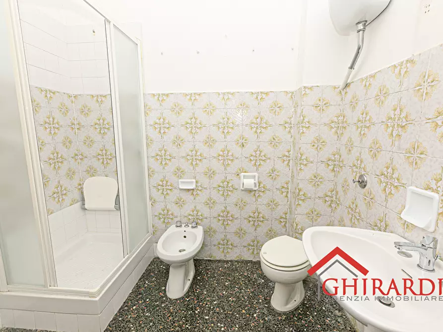 Immagine 20 di Bilocale in vendita  in VIA ANDREA DEL SARTO 15 a Genova