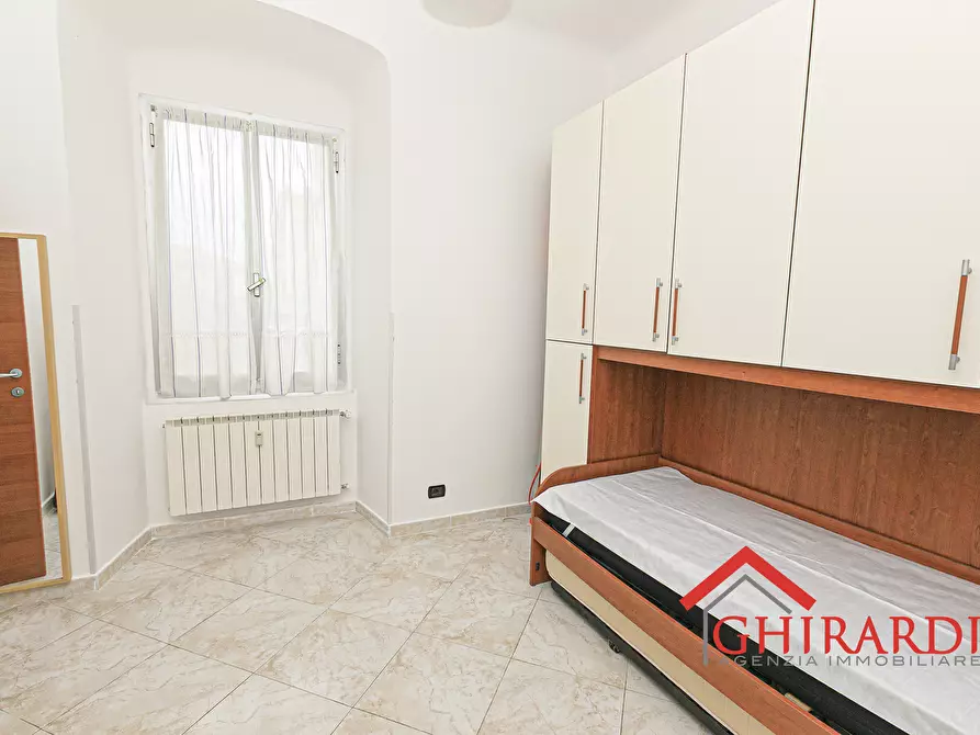 Immagine 29 di Trilocale in affitto  in VIA CHIARAVAGNA 9 a Genova