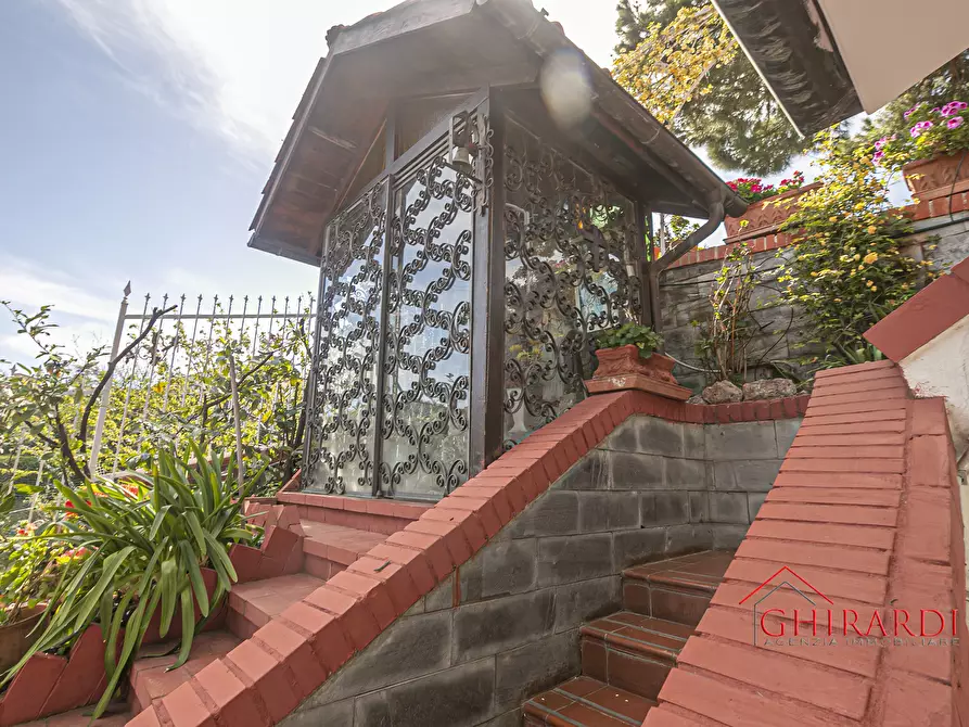 Immagine 89 di Villa in vendita  in VIA PECORILE a Celle Ligure