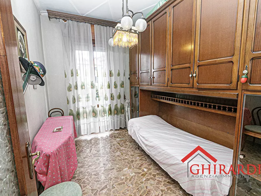 Immagine 17 di Quadrilocale in vendita  in Via Luigi Galvani 24 a Genova