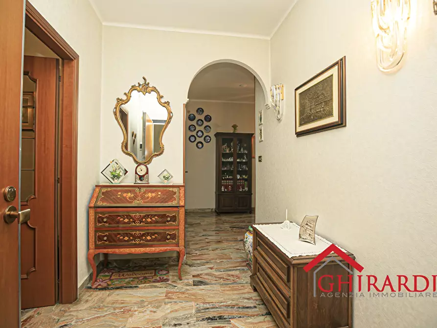 Immagine 3 di Quadrilocale in vendita  in VIA PAOLO TOSCANELLI 50 a Genova