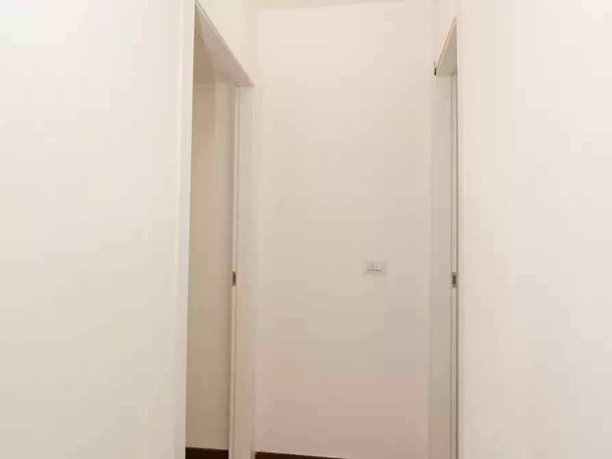 Immagine 24 di Trilocale in affitto  in VIA ANDREA DORIA 8 a Genova