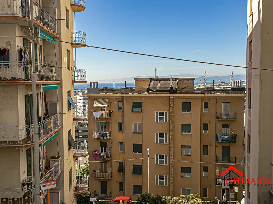 Immagine 27 di Bilocale in affitto  in Via Lodovico Calda 38 a Genova