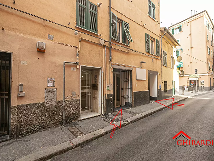 Immagine 27 di Locale commerciale in affitto  in VIA VADO 17R a Genova