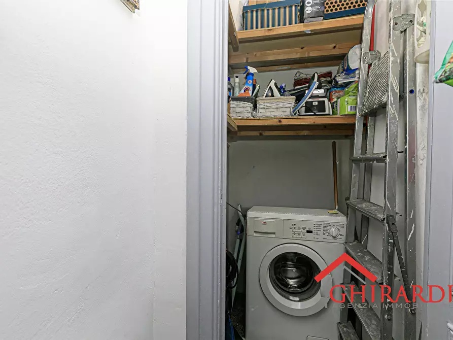 Immagine 20 di Trilocale in vendita  in VIA SESTRI 2 a Genova