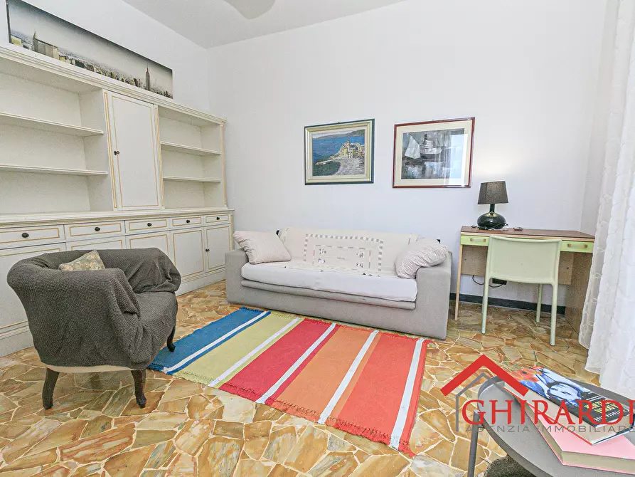 Immagine 8 di Bilocale in affitto  in VIA GIULIO TANINI 47F a Genova