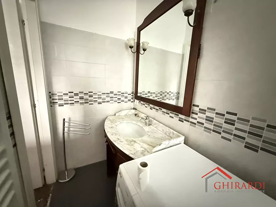 Immagine 17 di Quadrilocale in affitto  in VIALE VILLINI ROLLINO 42 a Genova