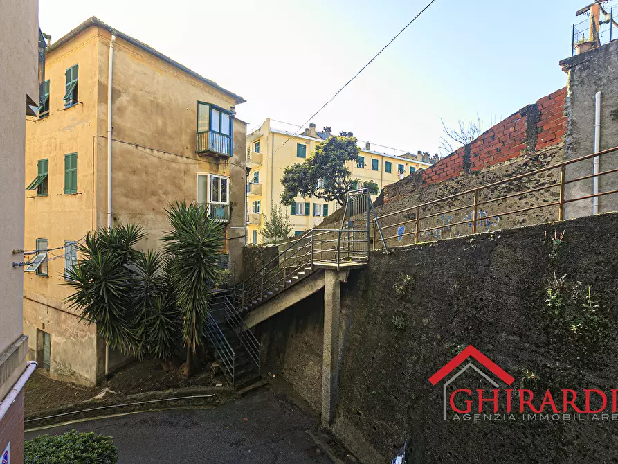 Immagine 26 di Bilocale in vendita  in VIA PAOLO TOSCANELLI 22 a Genova