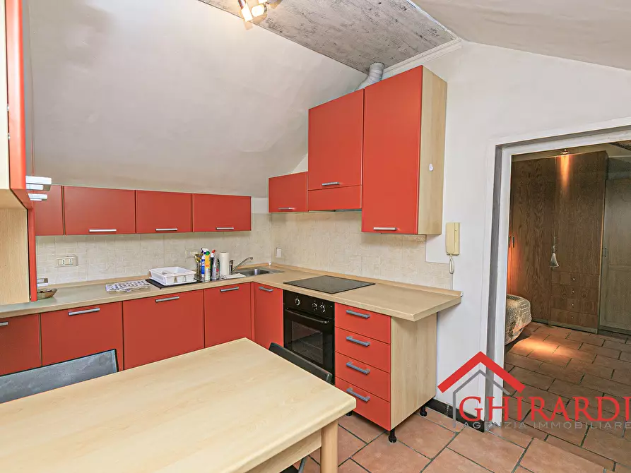 Immagine 9 di Bilocale in affitto  in Via Paglia 117 a Genova