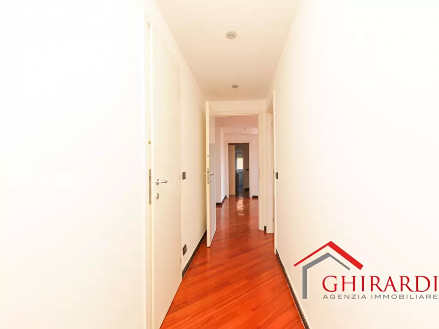 Immagine 29 di Trilocale in vendita  in VIA DELL'INSURREZIONE 12A a Genova