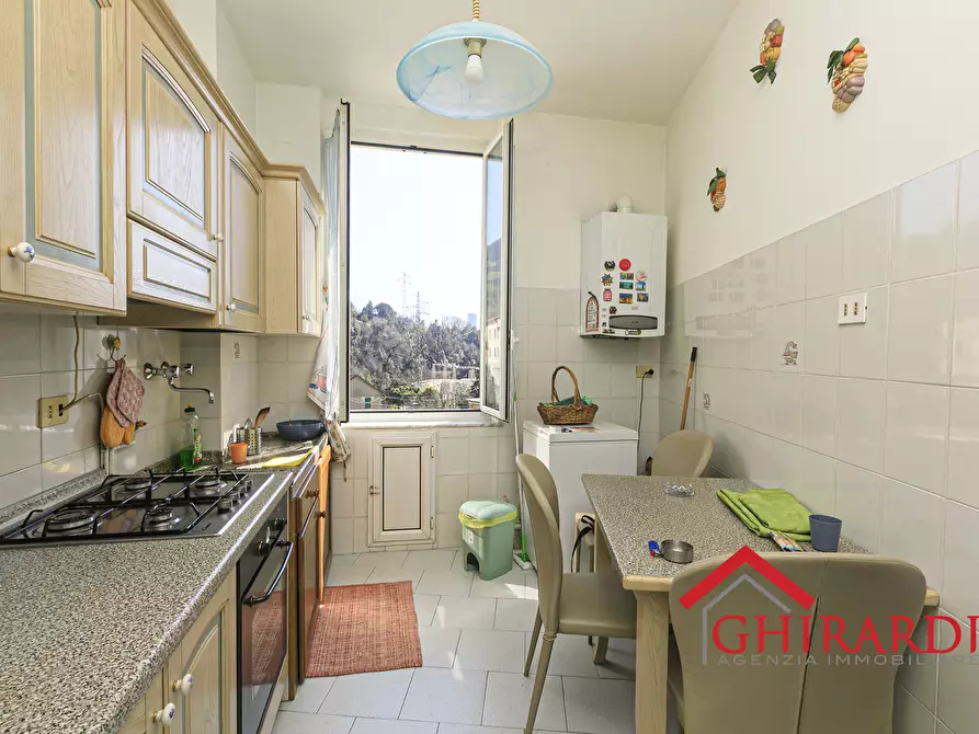 Immagine 8 di Trilocale in vendita  in Via Panigaro 8 a Genova