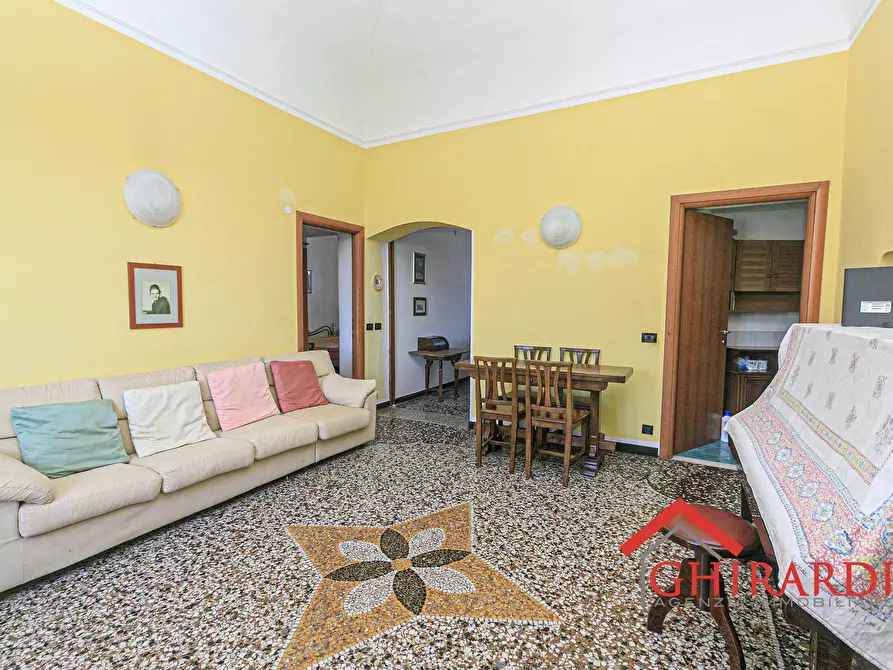 Immagine 1 di Trilocale in vendita  in VIA CHIARAVAGNA 7 a Genova