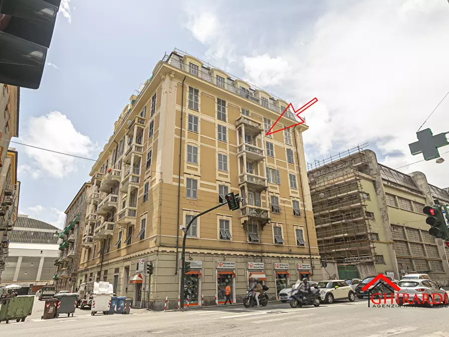 Immagine 47 di Trilocale in affitto  a Genova