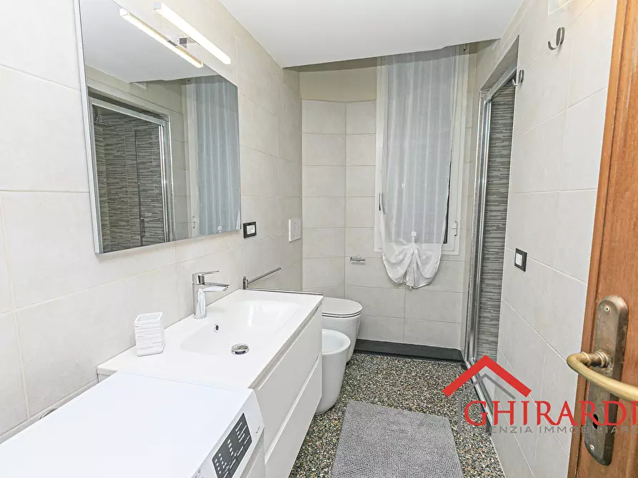 Immagine 18 di Trilocale in vendita  in VIA OTTAVA SOCIETà CASE 12 a Genova