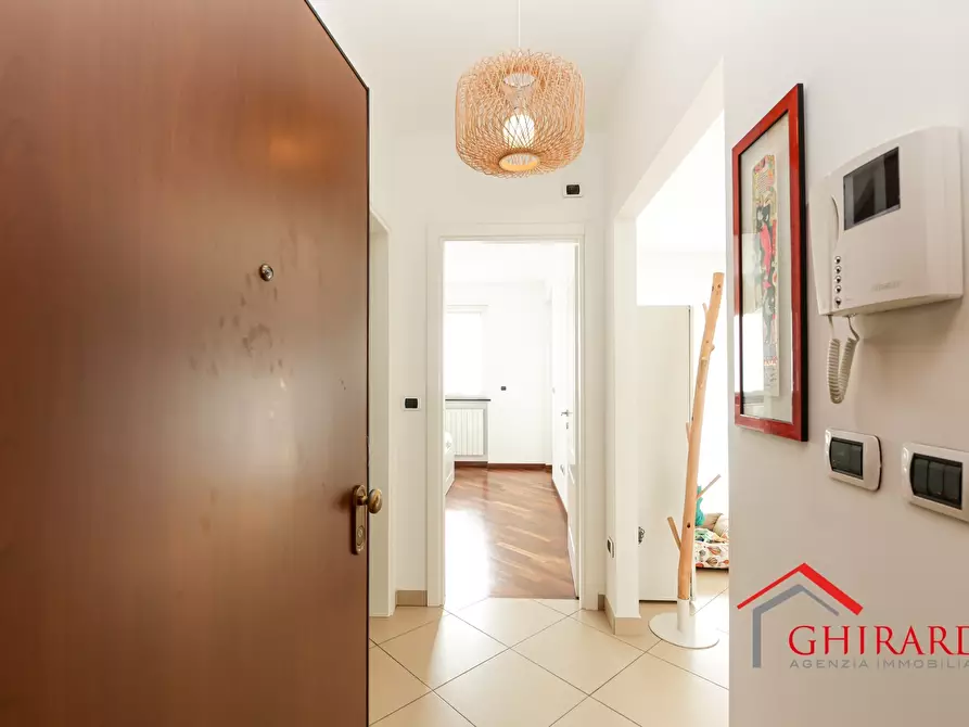 Immagine 2 di Bilocale in vendita  in VIA CIBRARIO 37 a Genova