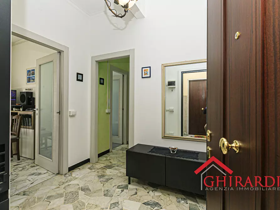 Immagine 2 di Bilocale in vendita  in Piazza Silvio Arrivabene 7a a Genova