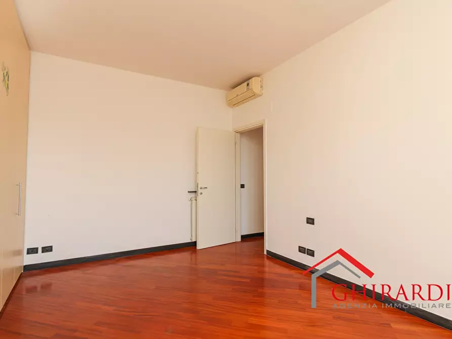 Immagine 16 di Trilocale in vendita  in VIA DELL'INSURREZIONE 12A a Genova