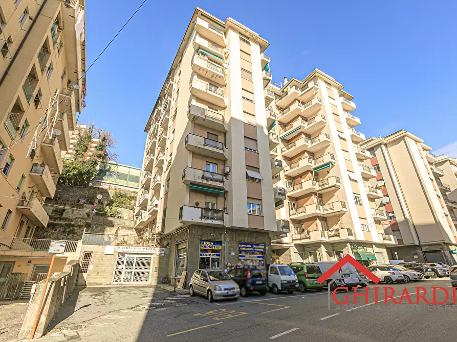 Immagine 3 di Pentalocale in affitto  in Via Ventimiglia 89 a Genova