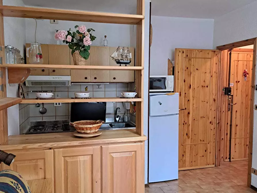 Immagine 3 di Bilocale in vendita  in VIA TETTI 7 a Roburent