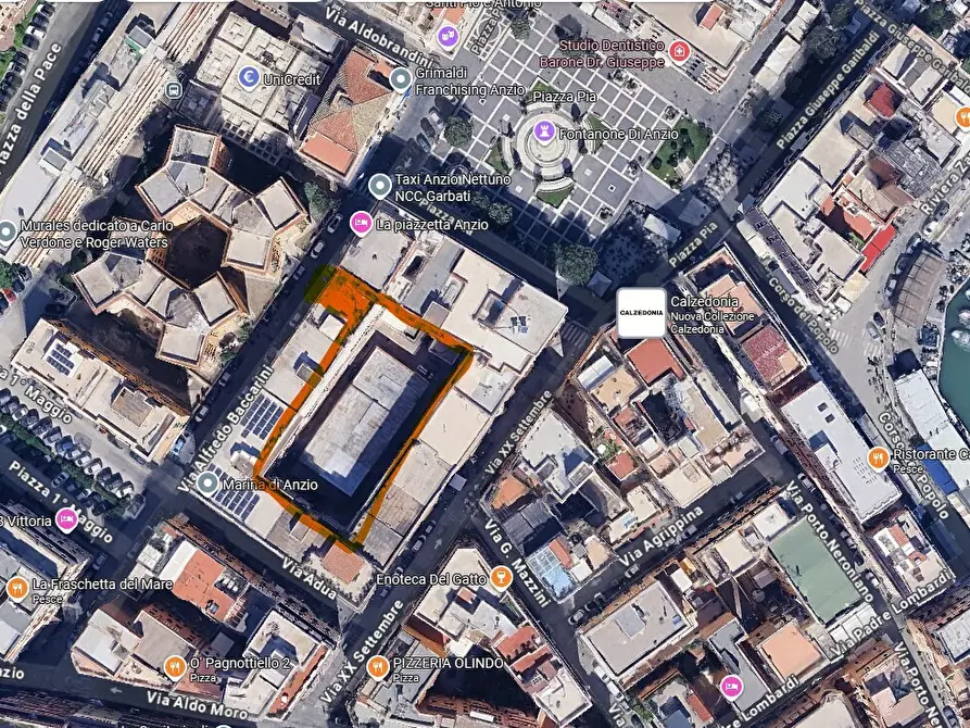 Immagine 8 di Magazzino in vendita  in Via Alfredo Baccarini 13 a Nettuno