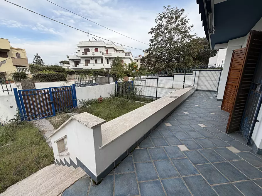 Immagine 3 di Casa indipendente in vendita  in Viale stella Marina 127 a Anzio