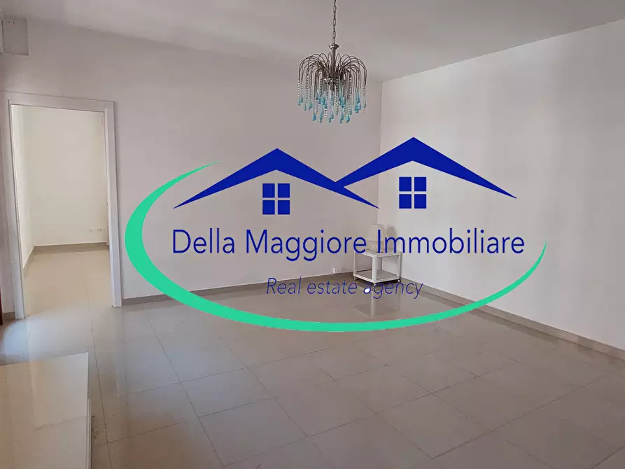 Immagine 4 di Pentalocale in vendita  in via Goito a Livorno