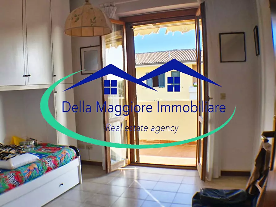 Immagine 11 di Casa indipendente in vendita  a Livorno