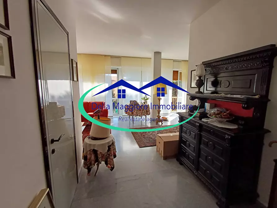 Immagine 3 di Pentalocale in vendita  in via montebello a Livorno