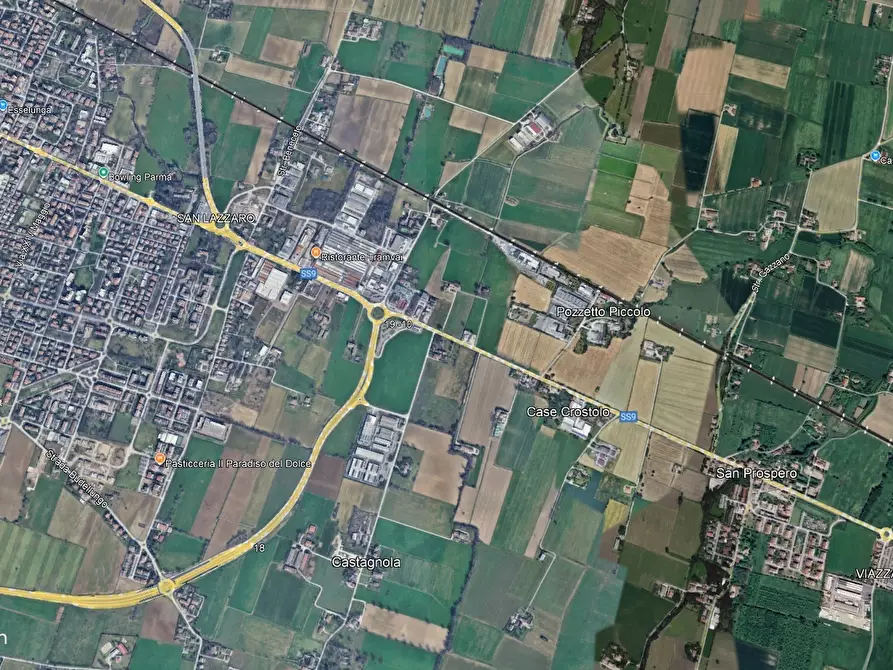 Immagine 2 di Capannone industriale in affitto  a Parma