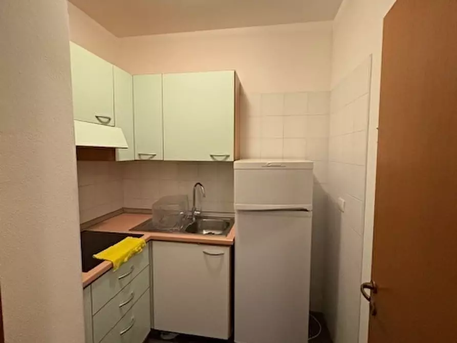 Immagine 1 di Stanza singola in affitto  in Vicolo Galasso a Trento