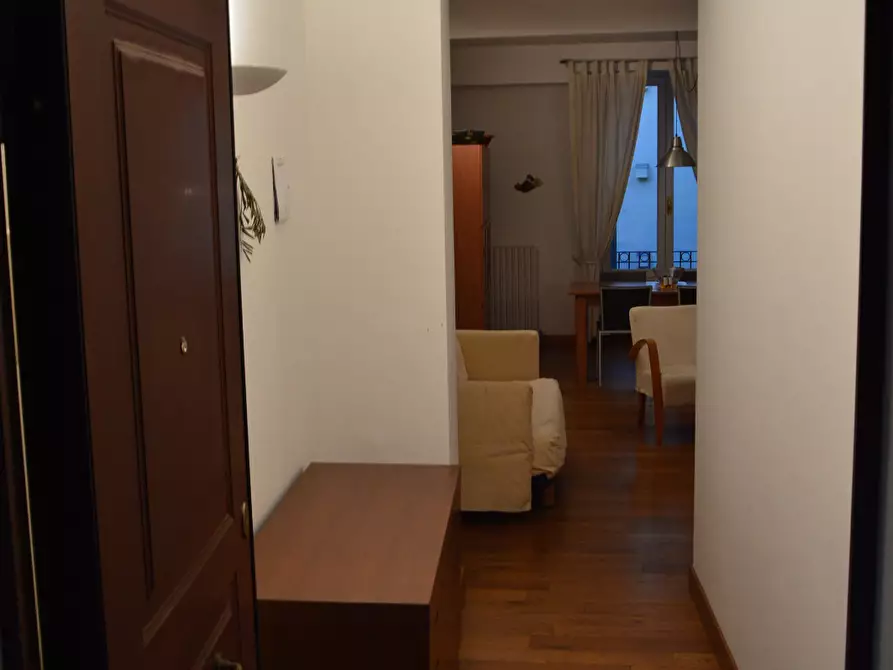 Immagine 11 di Bilocale in vendita  in Piazza del Plebiscito a Ancona