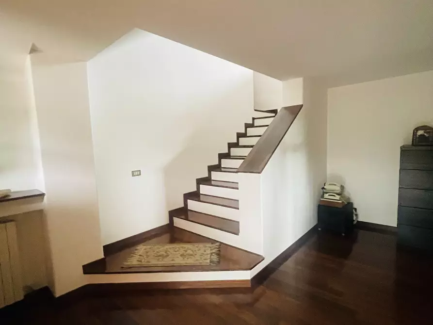 Immagine 4 di Porzione di casa in vendita  in Via Montegallo a Osimo