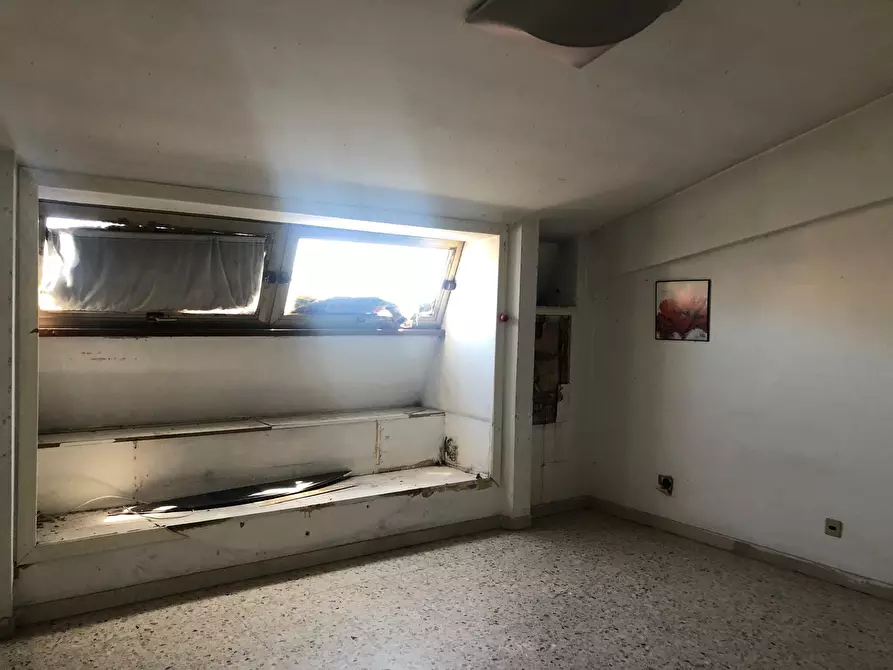 Immagine 10 di Bilocale in vendita  in Via Martiri della resistenza a Ancona