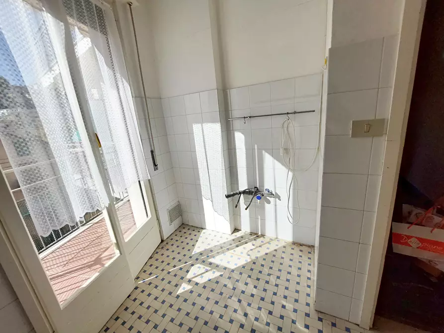 Immagine 11 di Trilocale in affitto  in Via Meridiana 25 a San Remo