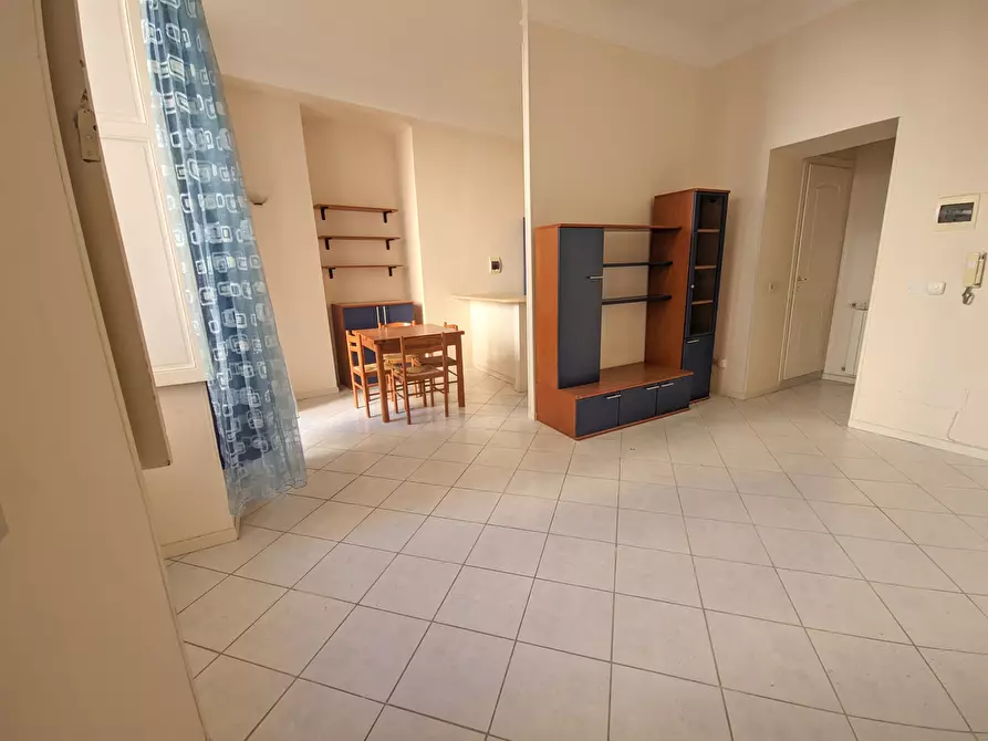 Immagine 8 di Bilocale in vendita  in Via Zeffiro Massa 84 a San Remo