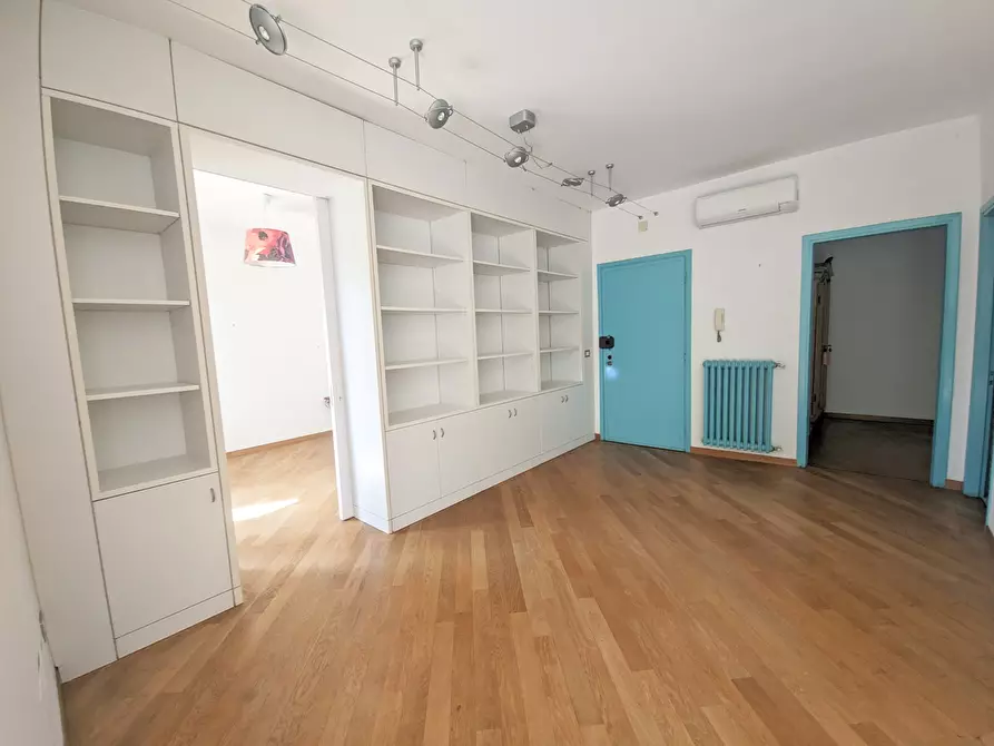 Immagine 4 di Trilocale in vendita  in Corso degli Inglesi 458 a San Remo