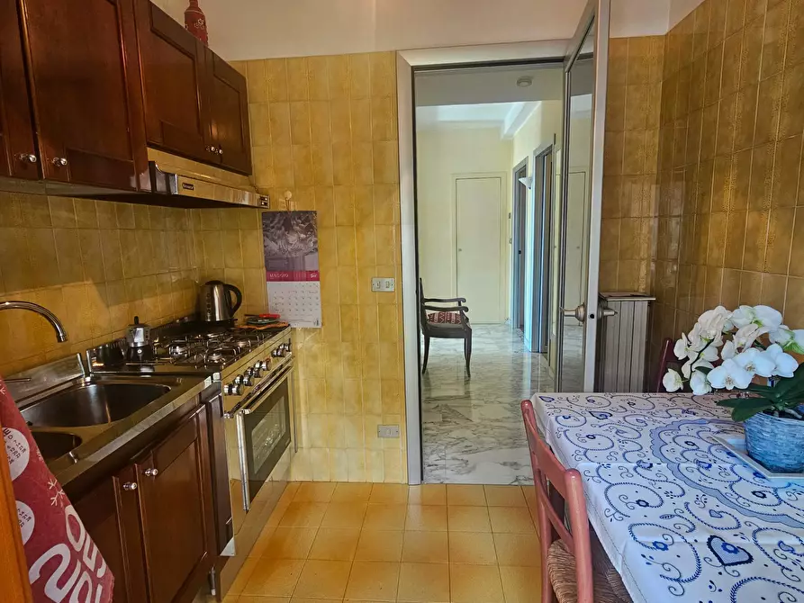 Immagine 11 di Pentalocale in vendita  in Via Borea 63 a San Remo