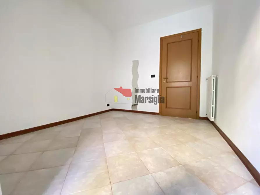 Immagine 12 di Quadrilocale in vendita  in Strada Solaro 88 a San Remo