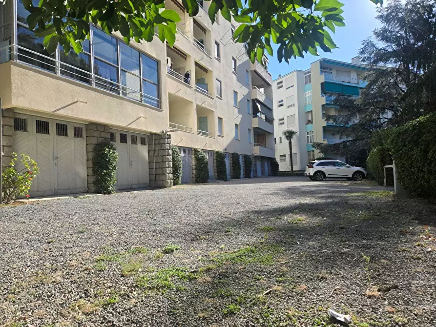 Immagine 4 di Quadrilocale in vendita  in Corso degli Inglesi 700 a San Remo