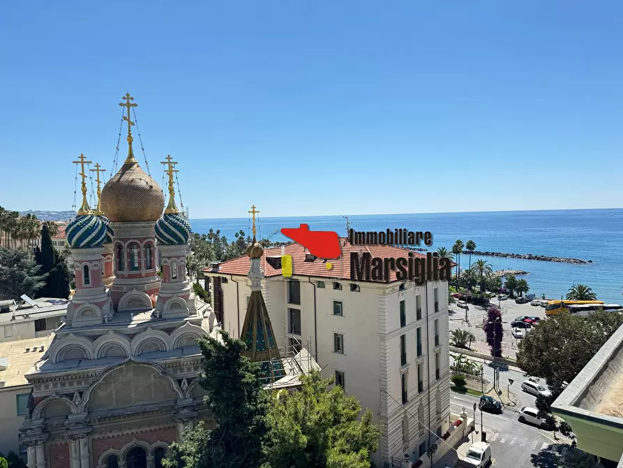 Immagine 1 di Appartamento in vendita  in ZONA CHIESA RUSSA a San Remo