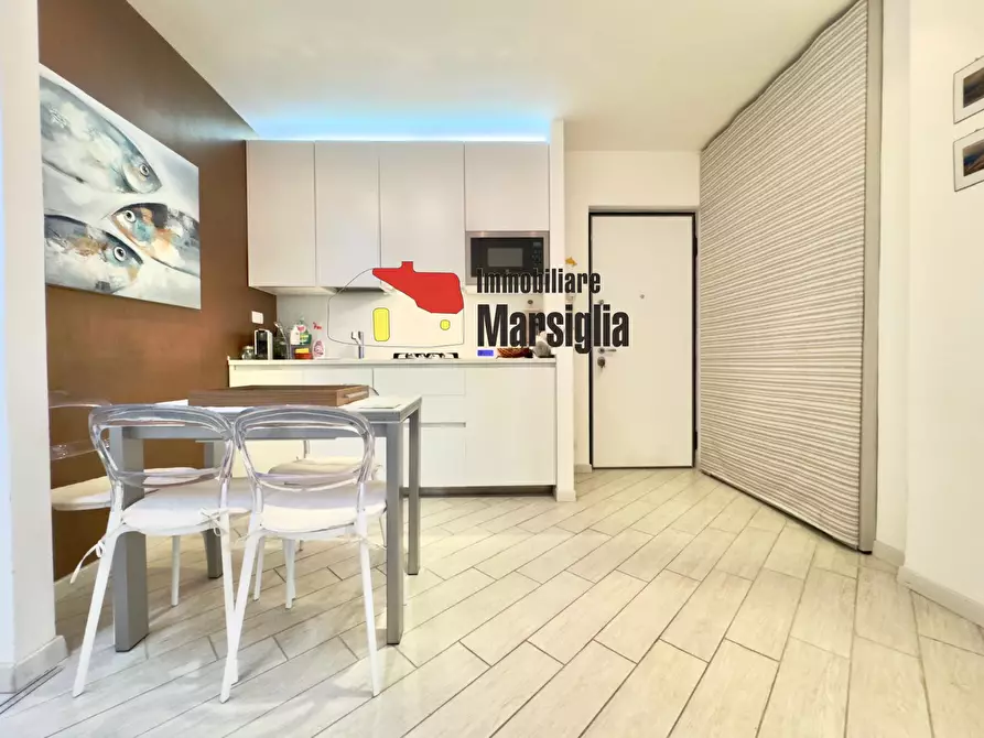 Immagine 5 di Monolocale in vendita  in Via fratelli asquasciati 59 a San Remo