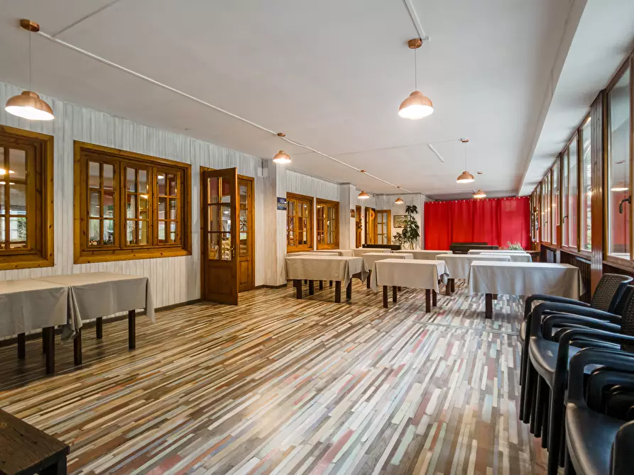 Immagine 1 di Bar / Ristorante in vendita  in Via Losa a Pessinetto