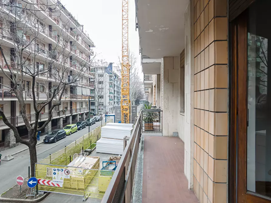 Immagine 23 di Quadrilocale in vendita  in Via Fratelli Carando a Torino