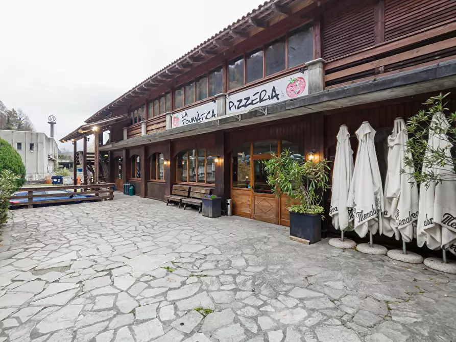 Immagine 23 di Palazzo in vendita  in Via Losa a Pessinetto