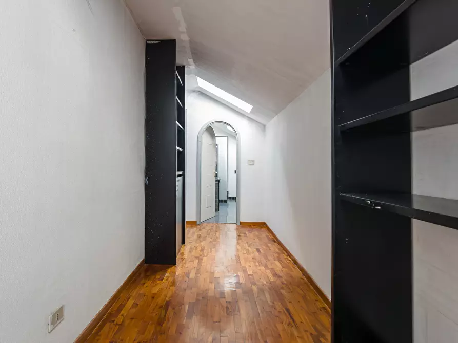 Immagine 19 di Attico in vendita  in Via Verolengo a Torino
