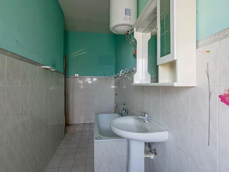 Immagine 14 di Trilocale in vendita  in Via Giorgio Bellono a Torino