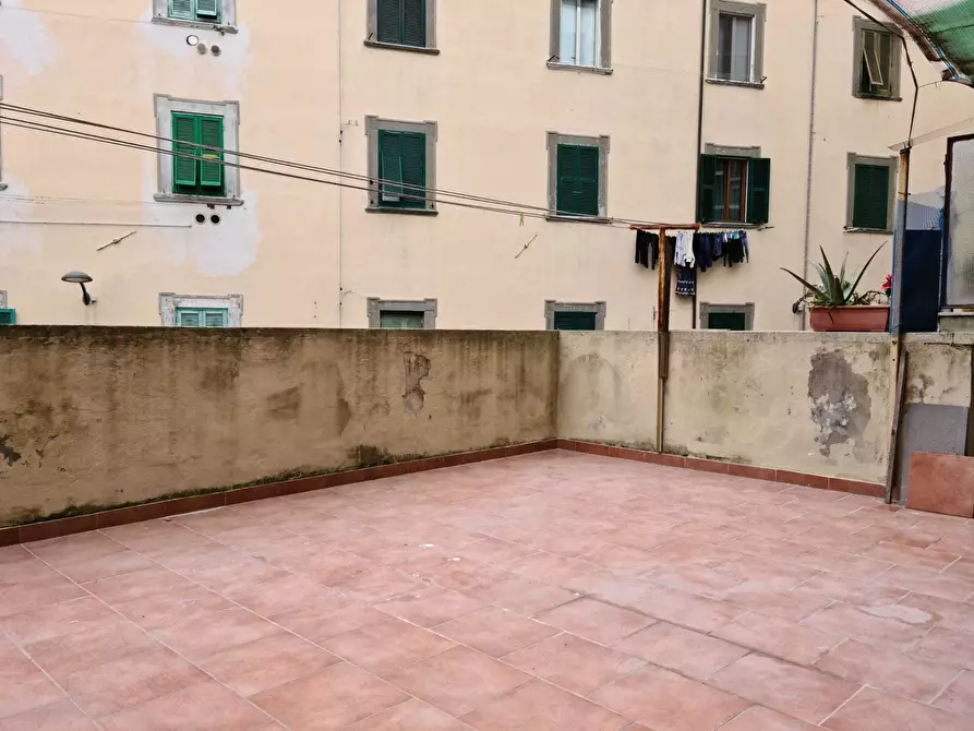 Immagine 7 di Quadrilocale in vendita  a Livorno